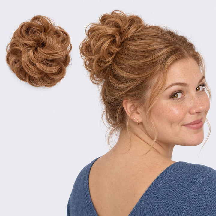 Tangled Scrunchie, sävy Copper – kihara hiuslisäke-nuttura, irrallaan ja mallin päässä